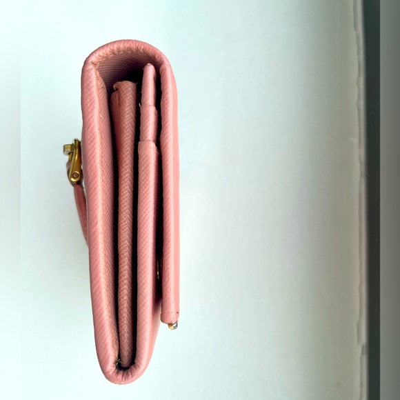 PRADA pink long wallet - Picture 7 of 10